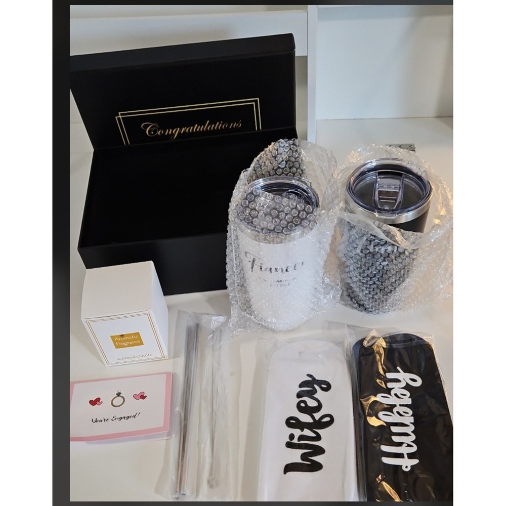 Congratulations On Your Engagement Gift Box Set Tumblers Wifey Hubby Socks...